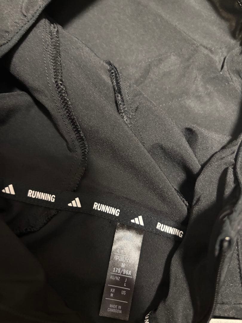 adidas RUNNING アディゼロ　アディオスプロ　ウィンドブレーカー