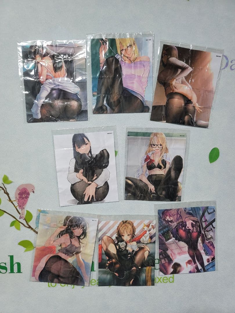 ☆よむ展☆ 黒タイツ MFタオル 缶バッジ☆ よむ先生のイラスト展 新品未開封