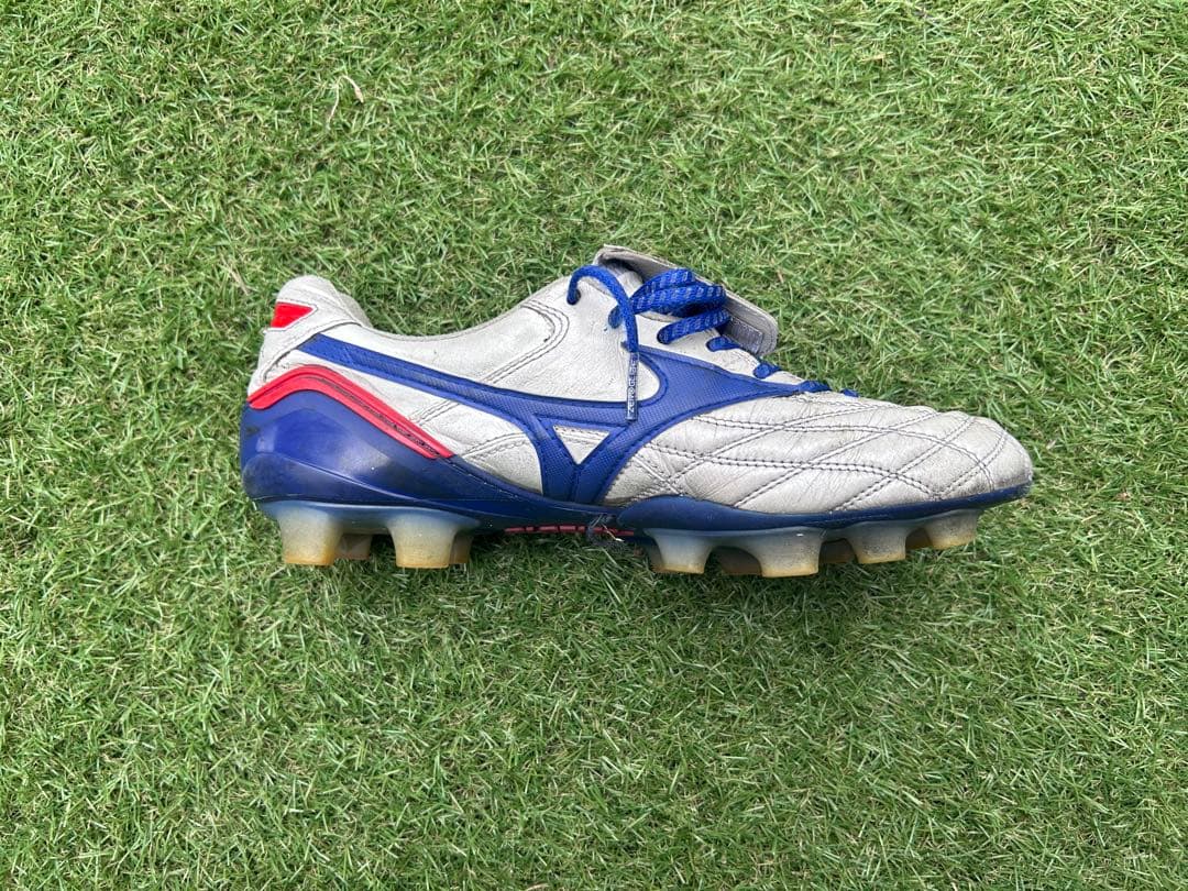 Mizunoモレリアウェーブ　25.5cm