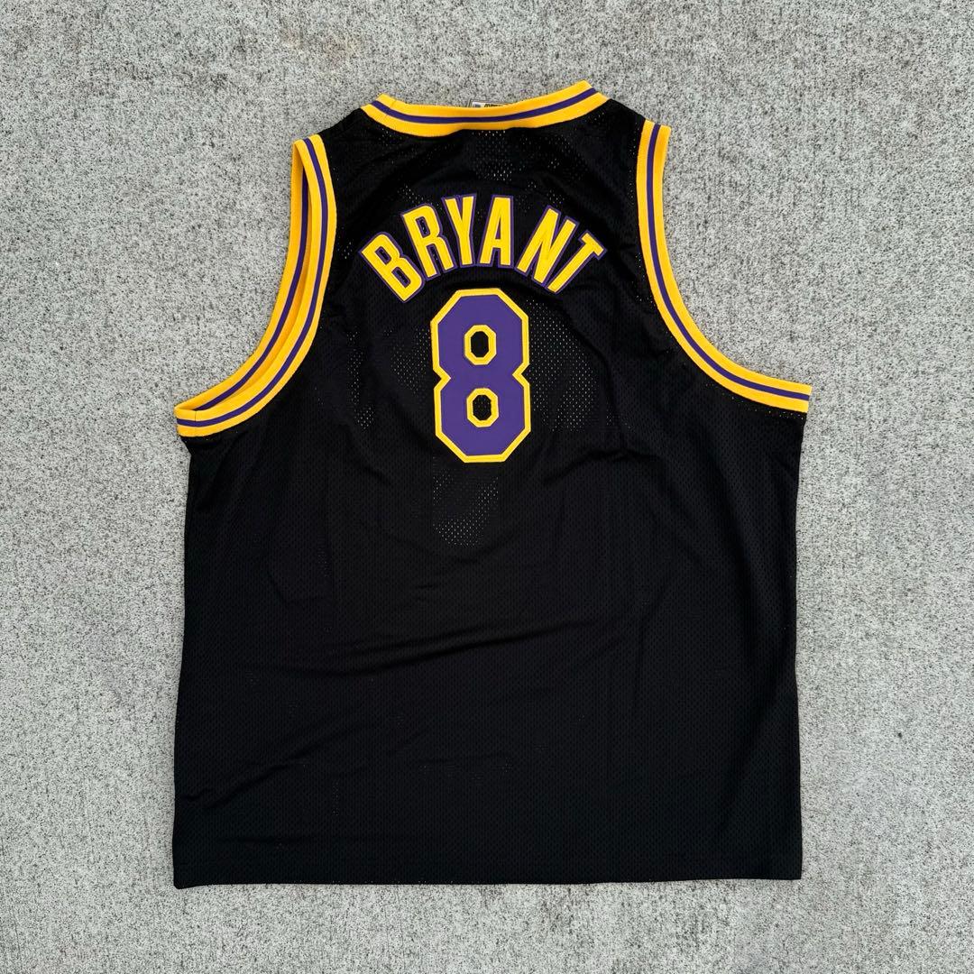 希少未使用！Majestic Lakers Kobe Bryant NBA 8番