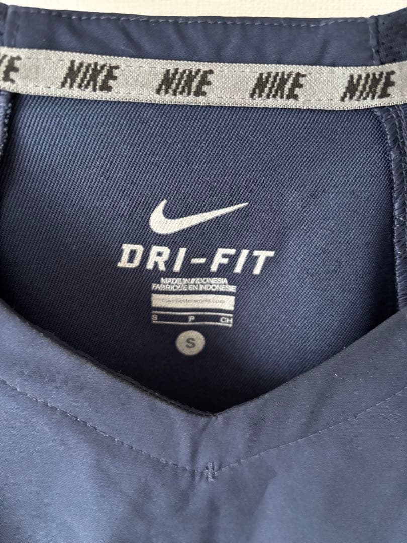 Nike DRI-FITヤンキース プラクティスジャージ ロンT Yankees