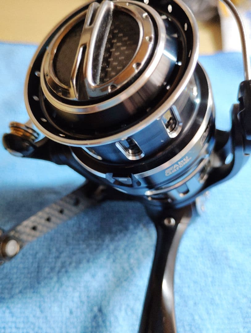 リール Abu Garcia REVO MGX 2500SH