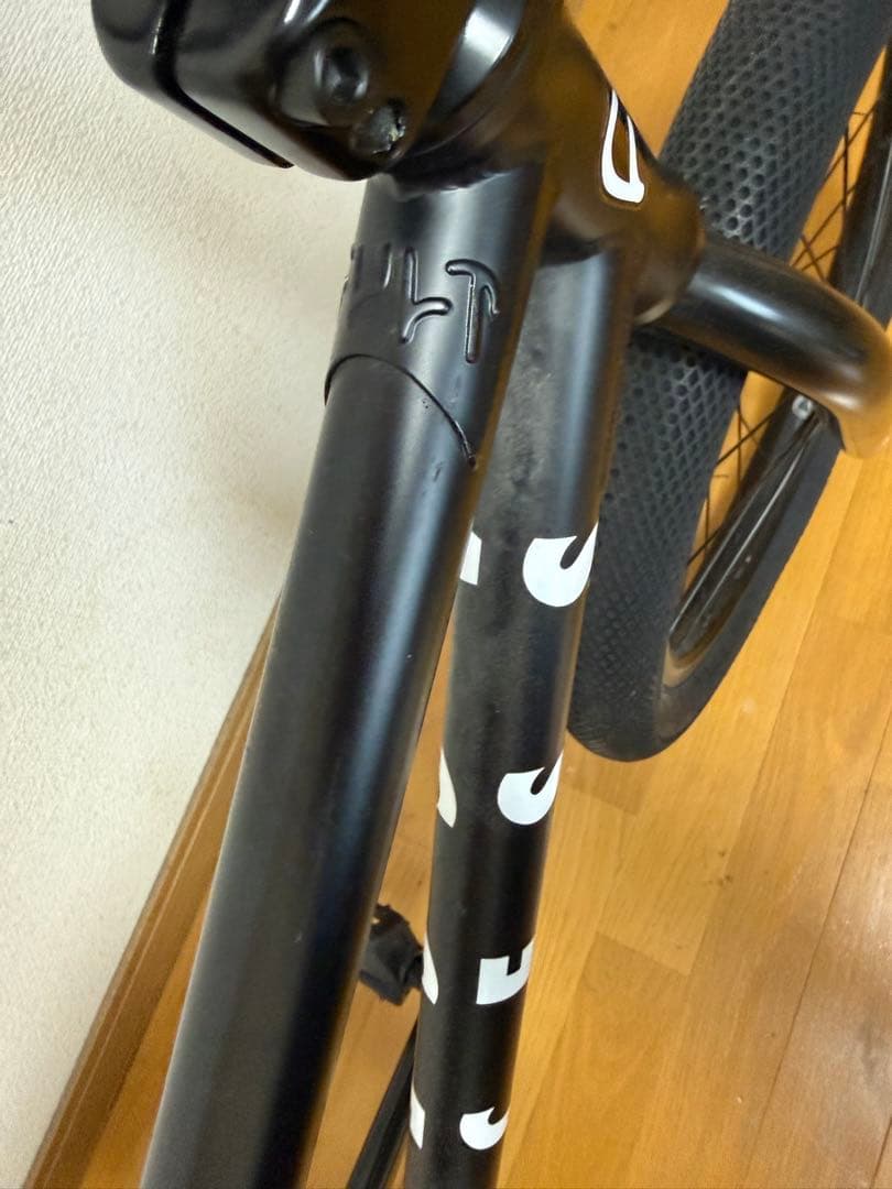 自転車本体 cult bmx access