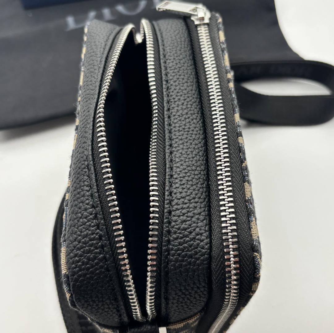 DIOR ディオール オブリーク ショルダーバッグ ミニバッグ ジャカード ロゴ