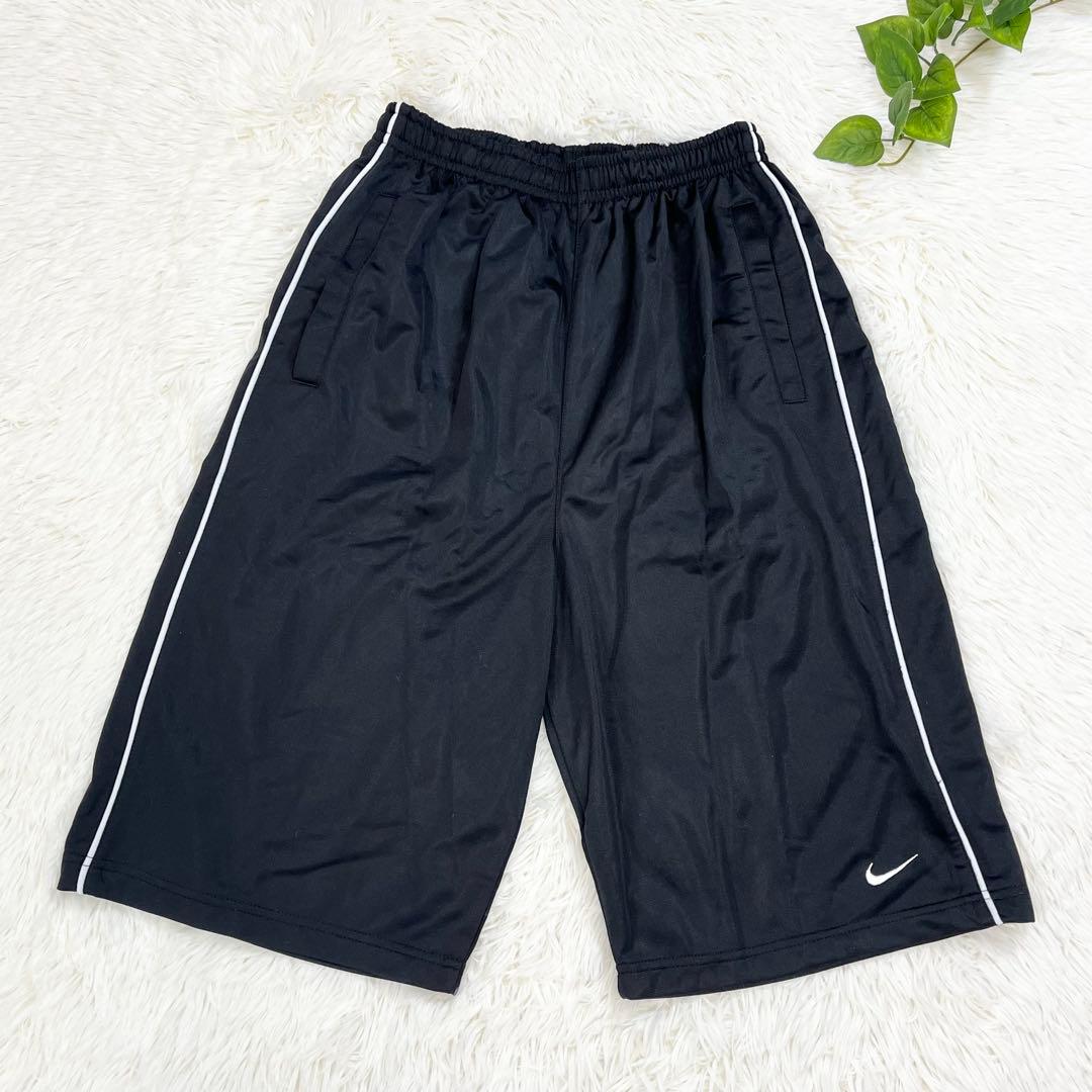 新品✨NIKE セットアップ　ジャージ　半袖ジャージ　ハーフパンツ　M 黒