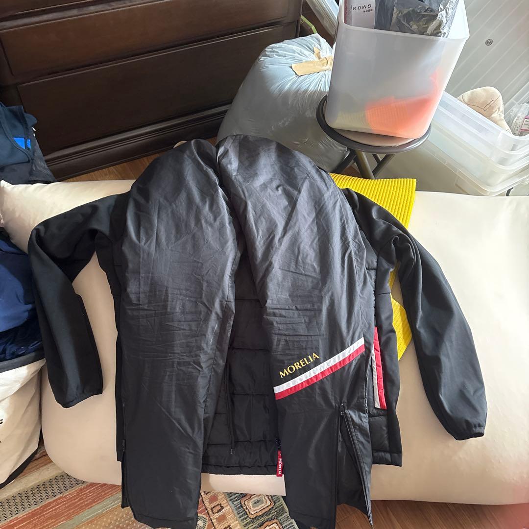 モレリア　ダウン　セットアップＭ　美品