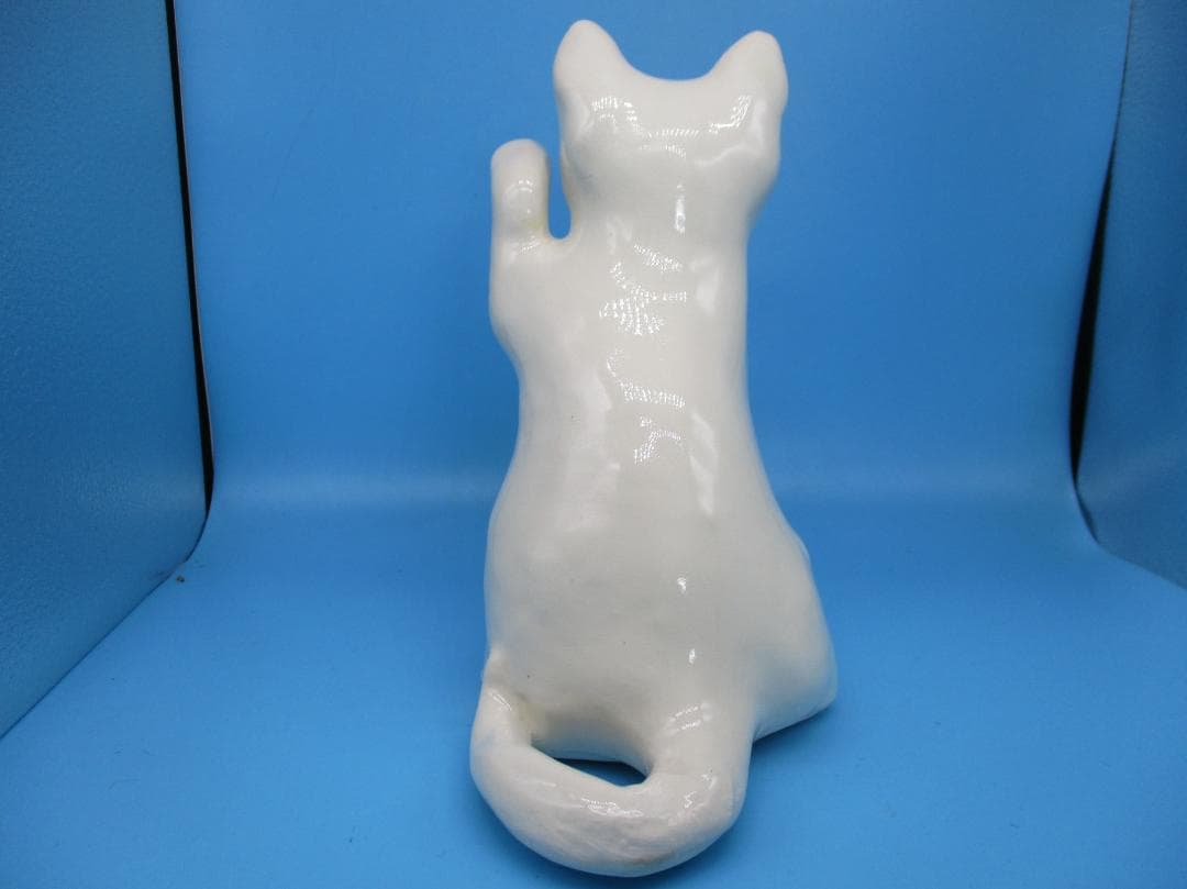 オッドアイの白猫ウィンスタンレイ ケンジントン キャット サイズ3NO5
