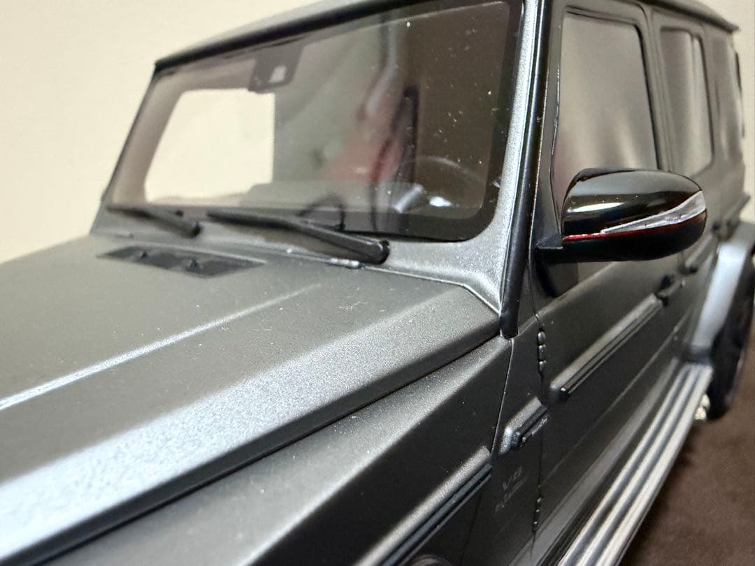 ミニカー G63 1/18 MOTORHELIX