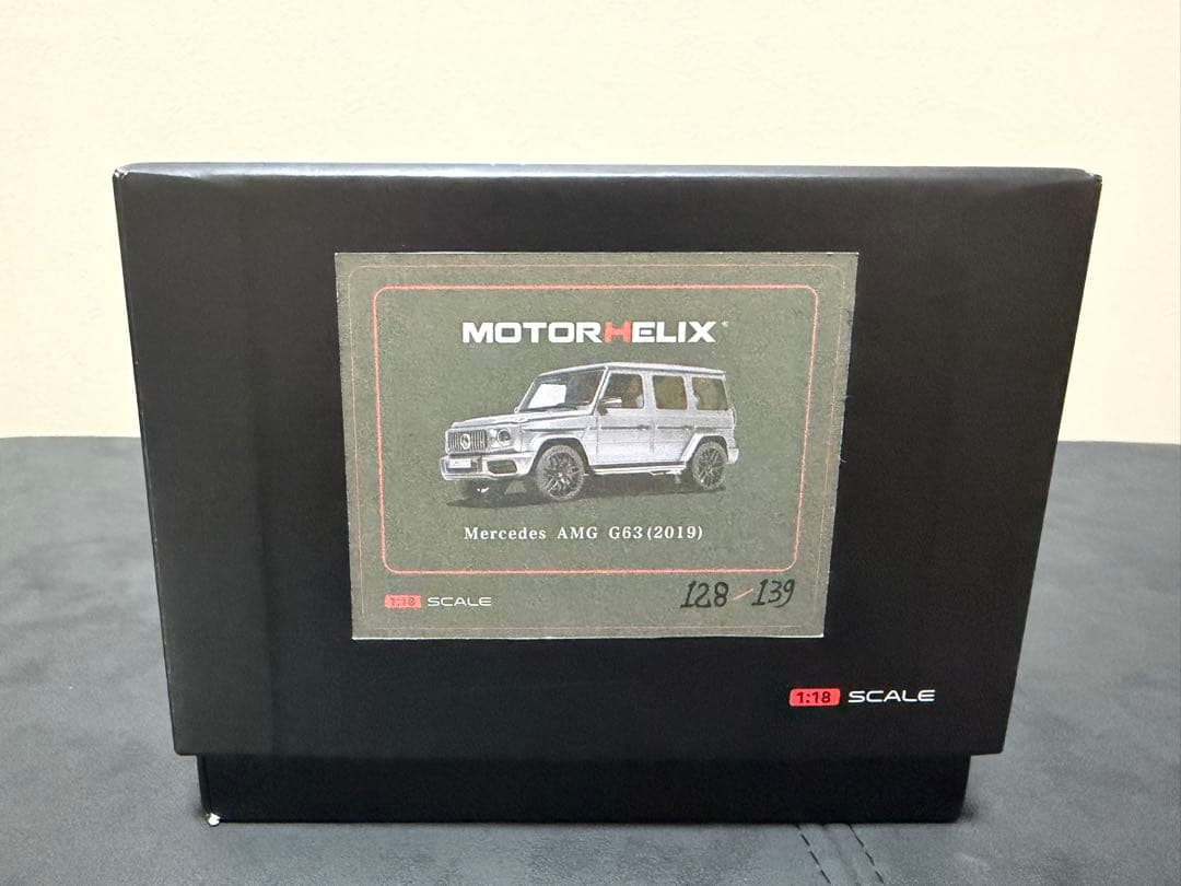 ミニカー G63 1/18 MOTORHELIX