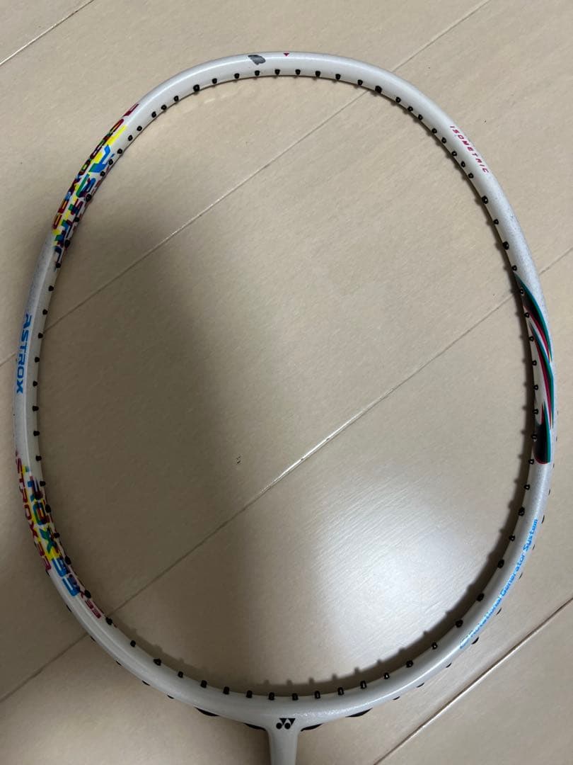 YONEX アストロクス33 5U5 ひび割れなし