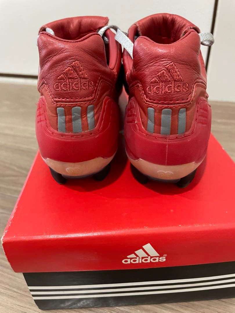 adidasプレデターマニアHG未使用品　26cm