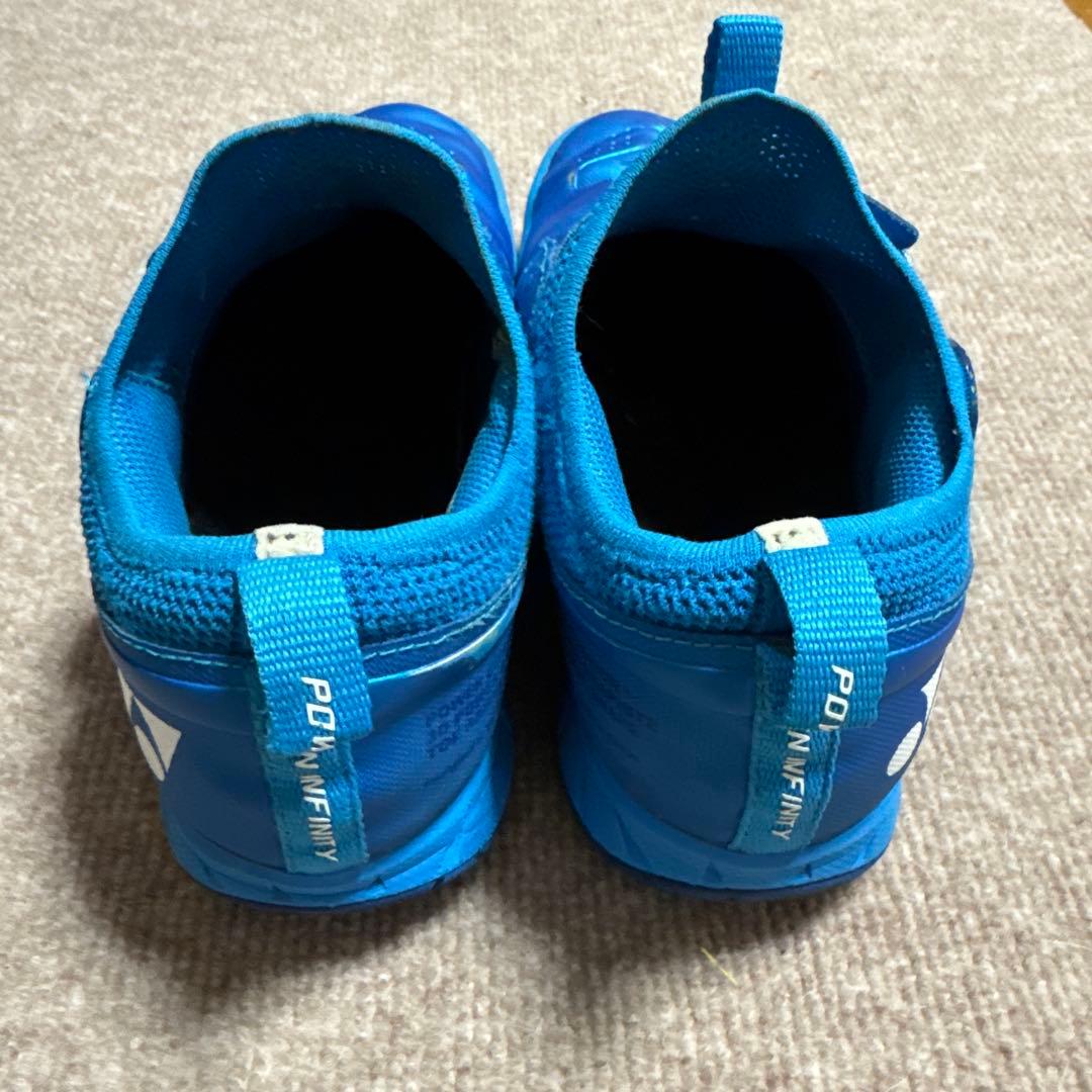 YONEX パワークッションインフィニティ バドミントンシューズ