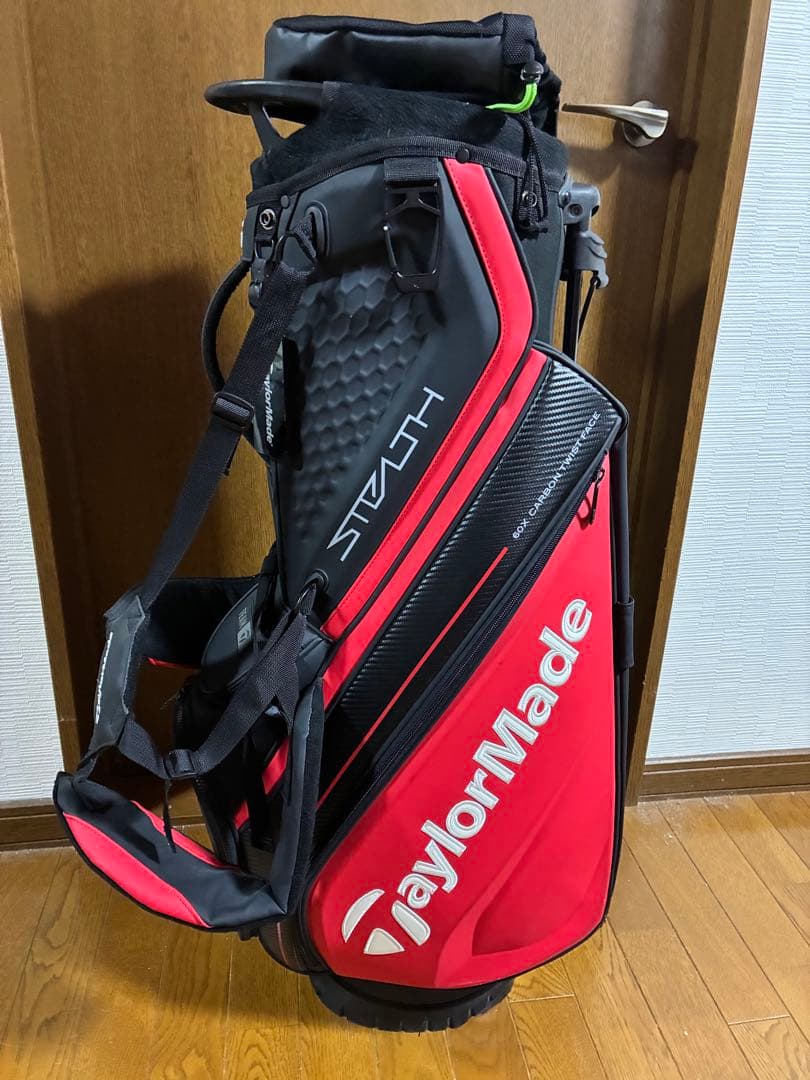 TaylorMade Stealth キャディバッグ 赤黒