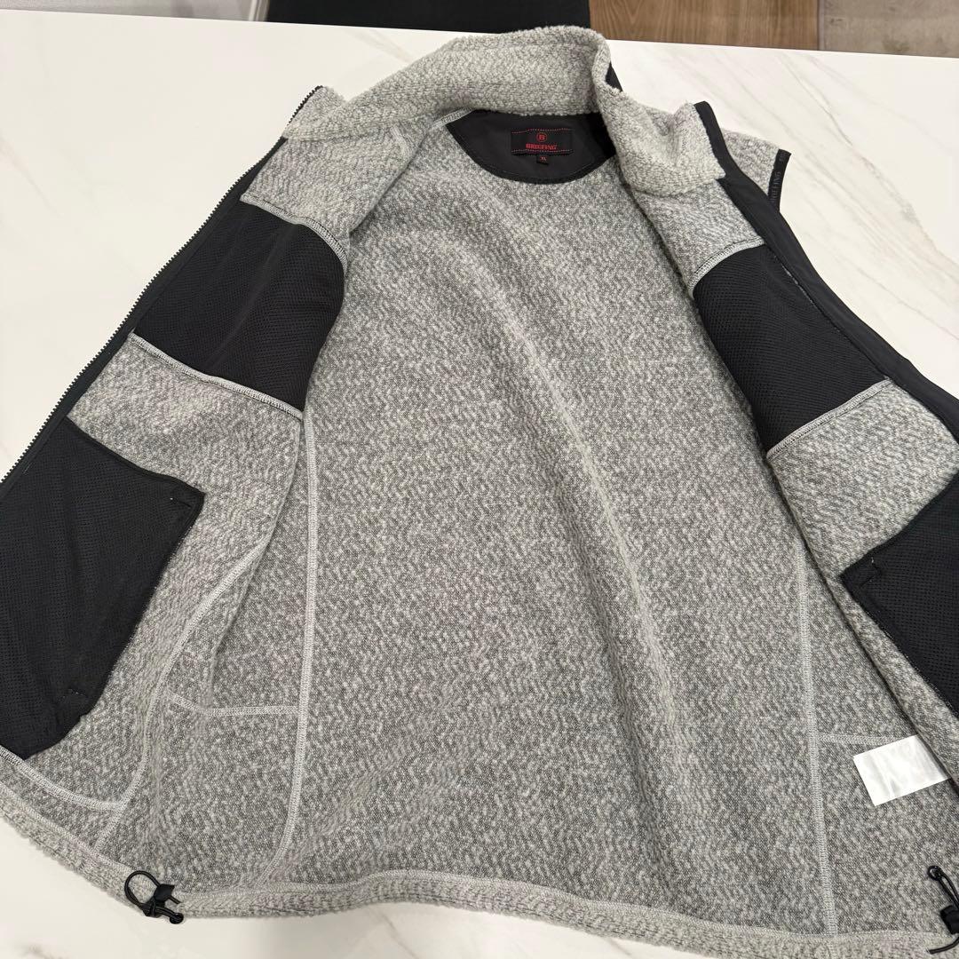 美品　XL ブリーフィング　ベスト　25年モデル　ゴルフ　BRIFING