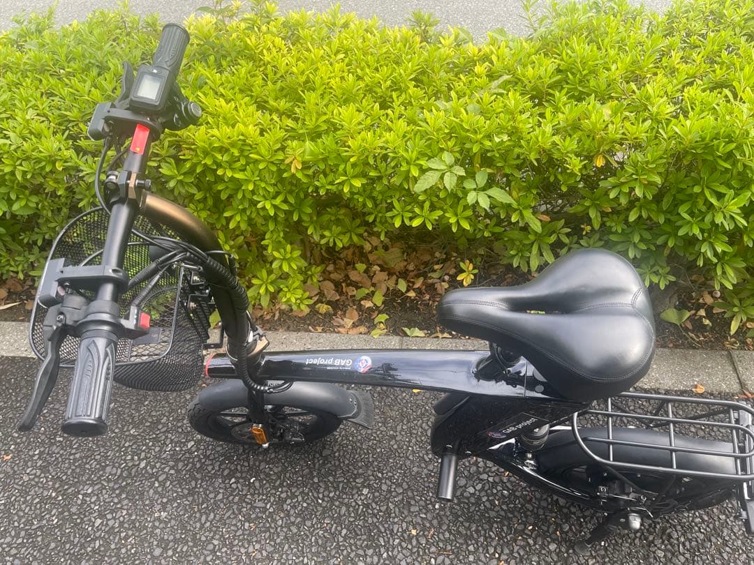 折りたたみ自転車 黒 前カゴ付き