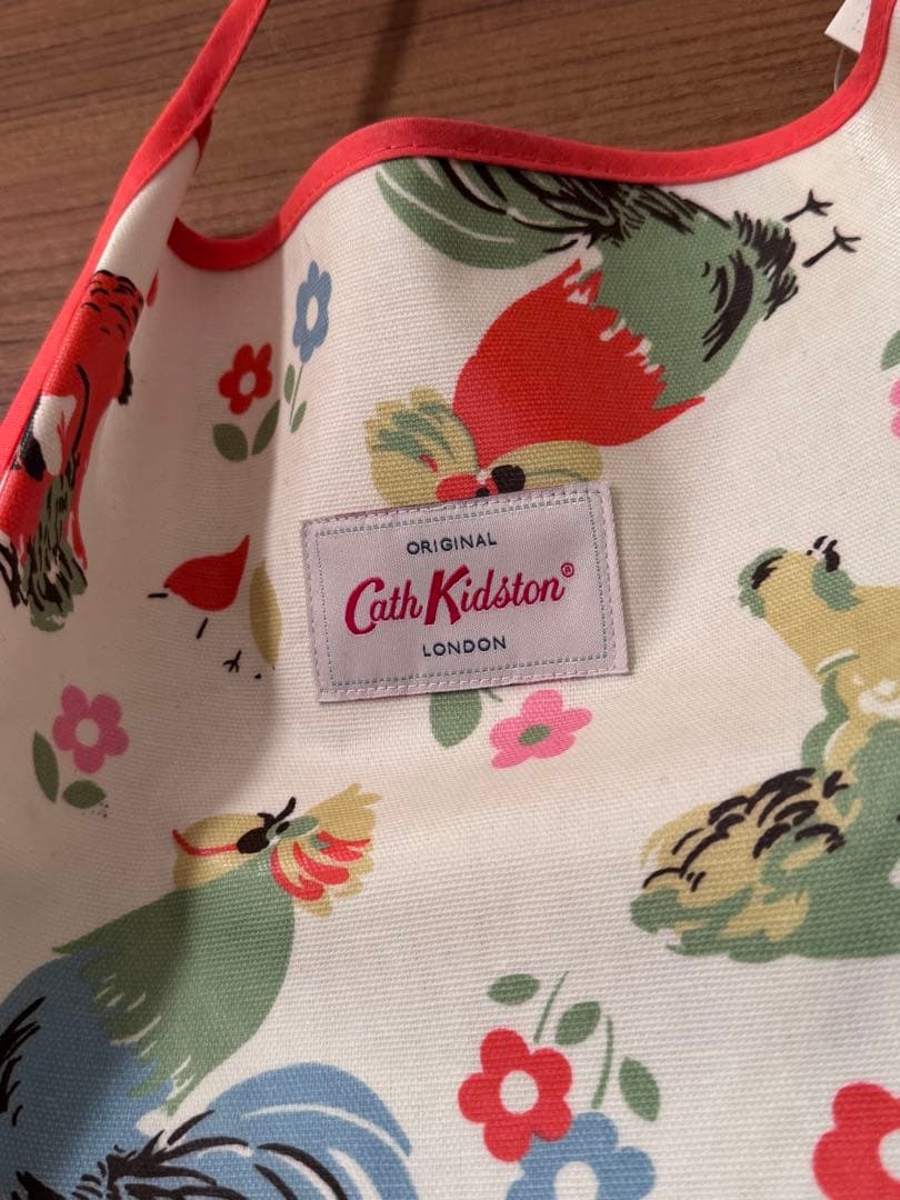 【匿名配送】キャスキッドソンCath Kidston防水エプロン新品タグ付