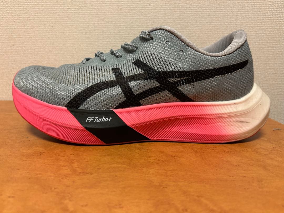 スパイク・シューズ ASICS speed Sky Paris