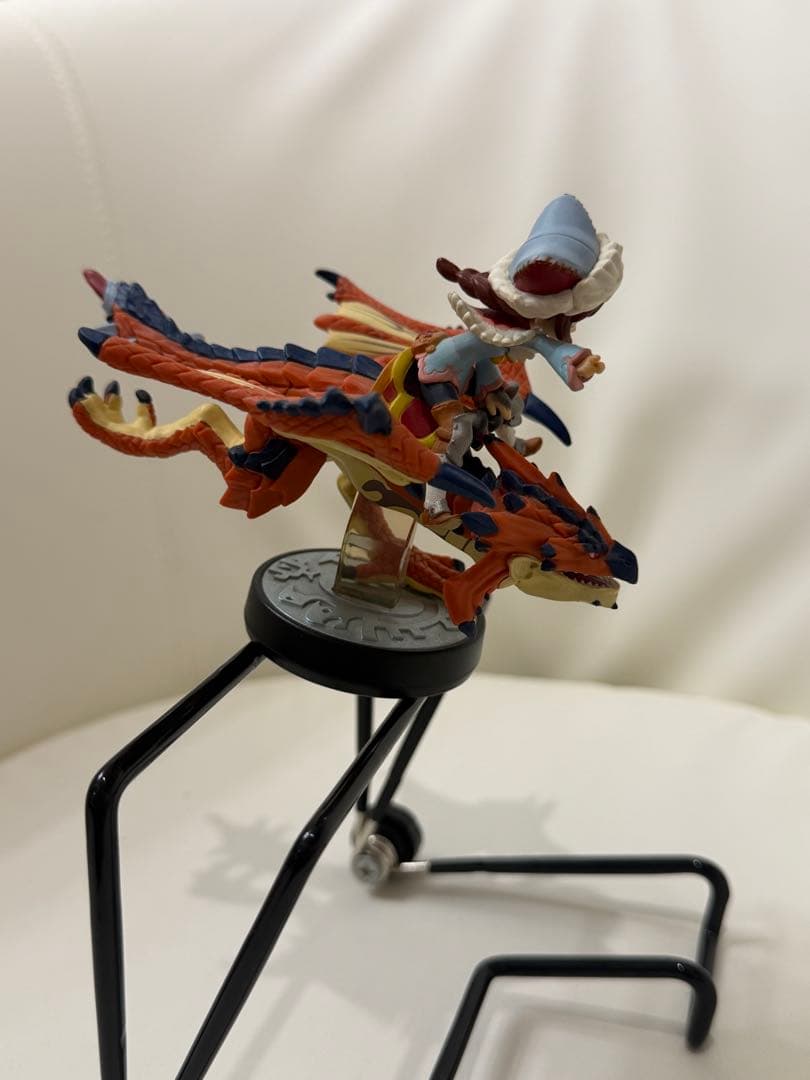 amiibo 隻眼のリオレウス&ライダー　女の子　アミーボ　モンハン