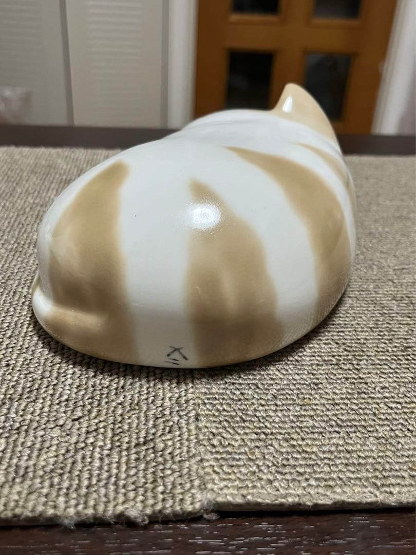希少　吉井九二作 白三毛猫　陶器猫ちゃんの枕