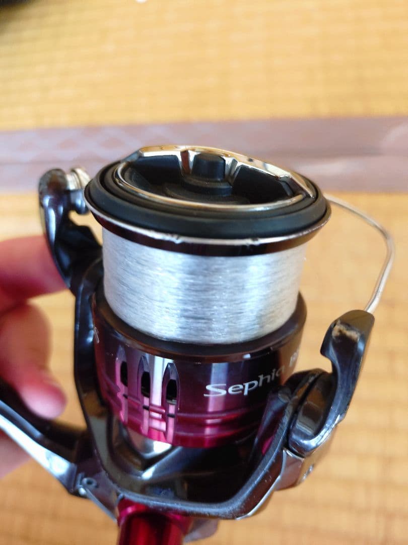 C3000S HG スピニングリール　セフィア　傷あり