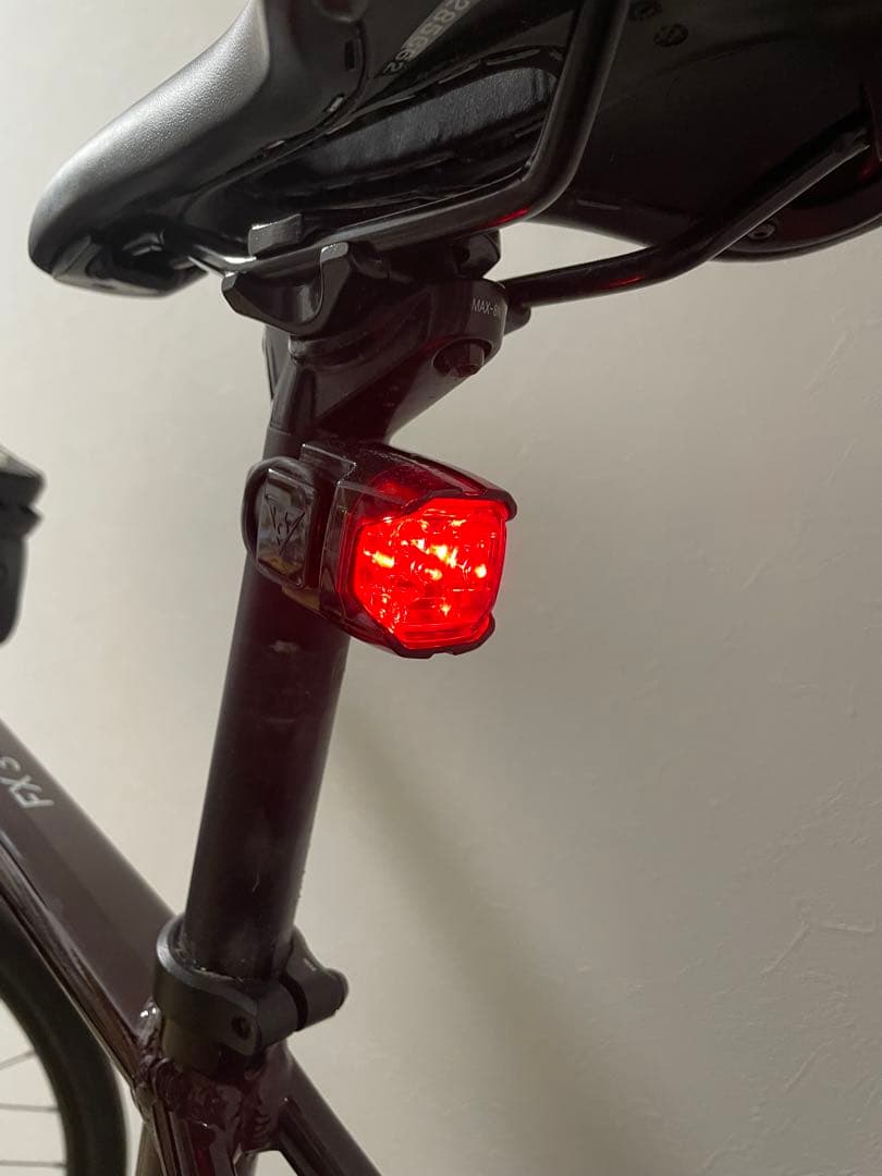 【美品・フルセット】TREK FX3 Mサイズ 室内保管　レッド[引き取り限定]