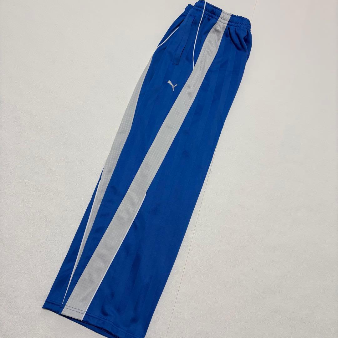 新品タグ付✨PUMA プーマ プージャ ジャージ 上下 セット　青　バックロゴ