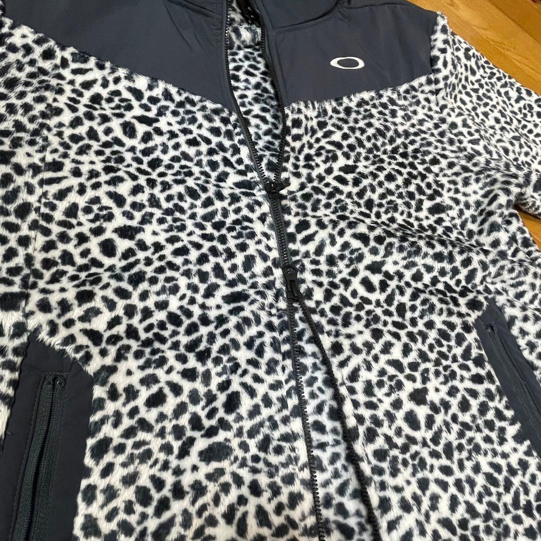 【美品】OAKLEY☆ゴルフウェア☆レオパード M