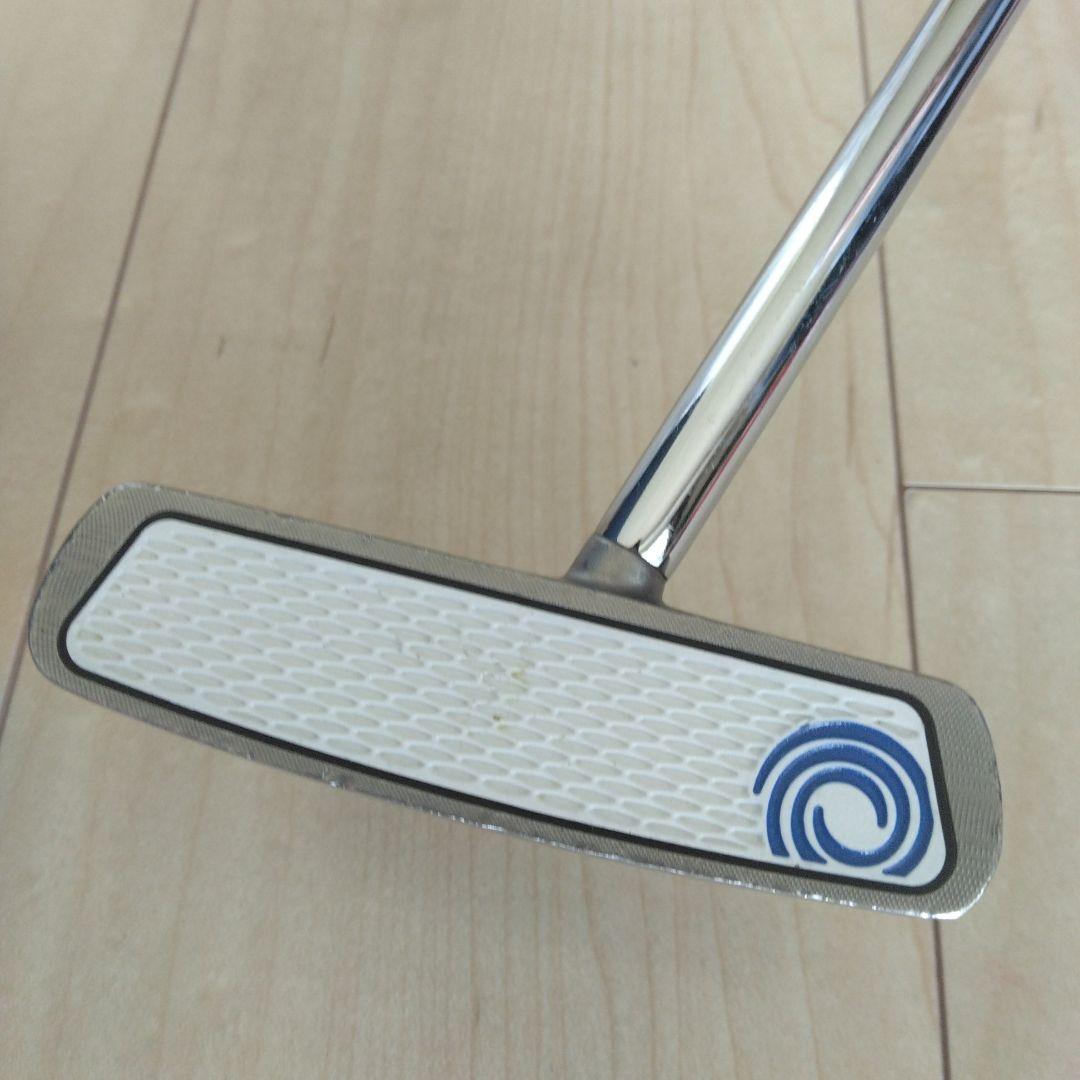 ODYSSEYのWHITE HOT RX5CS　パター　ヘッドカバー付