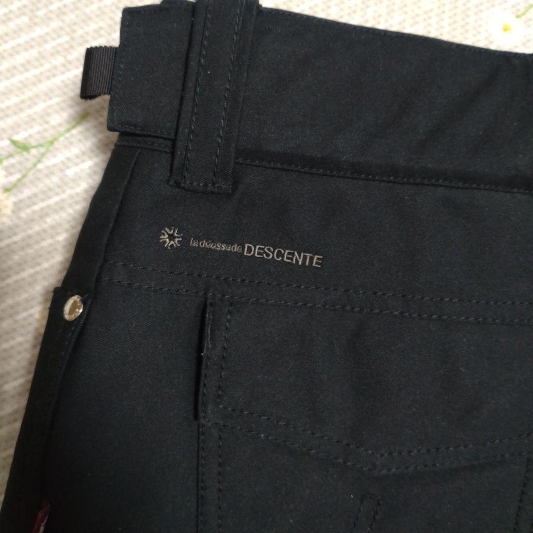 DESCENTE レディーススキーウェアジャケット&パンツ上下セット　ホワイト
