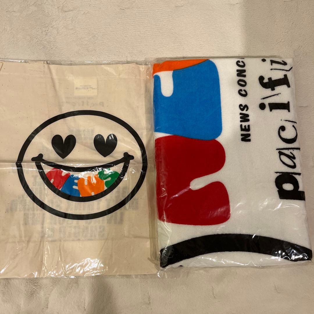 NEWS tシャツ　タオル　グッズ