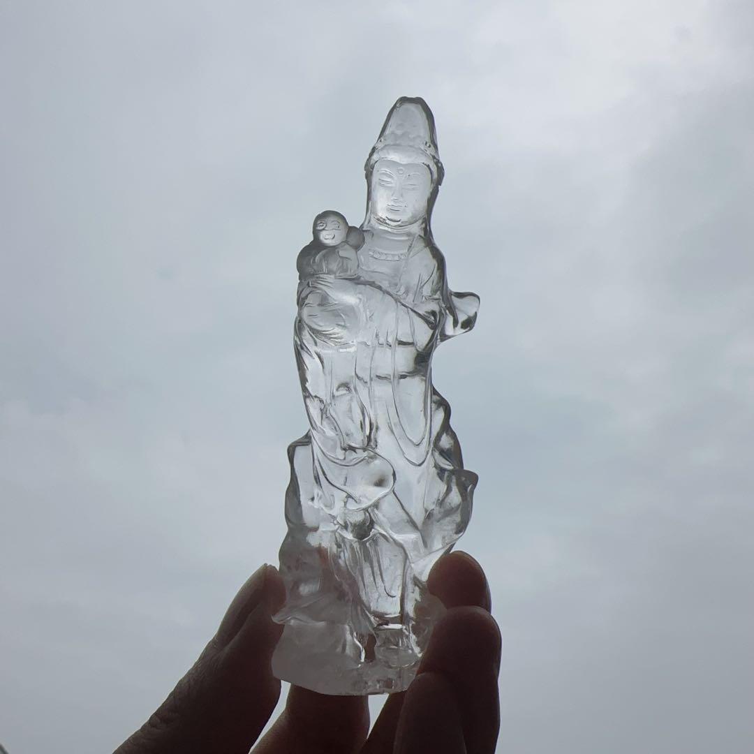 天然石 水晶の觀音様　置物　彫り物F.76