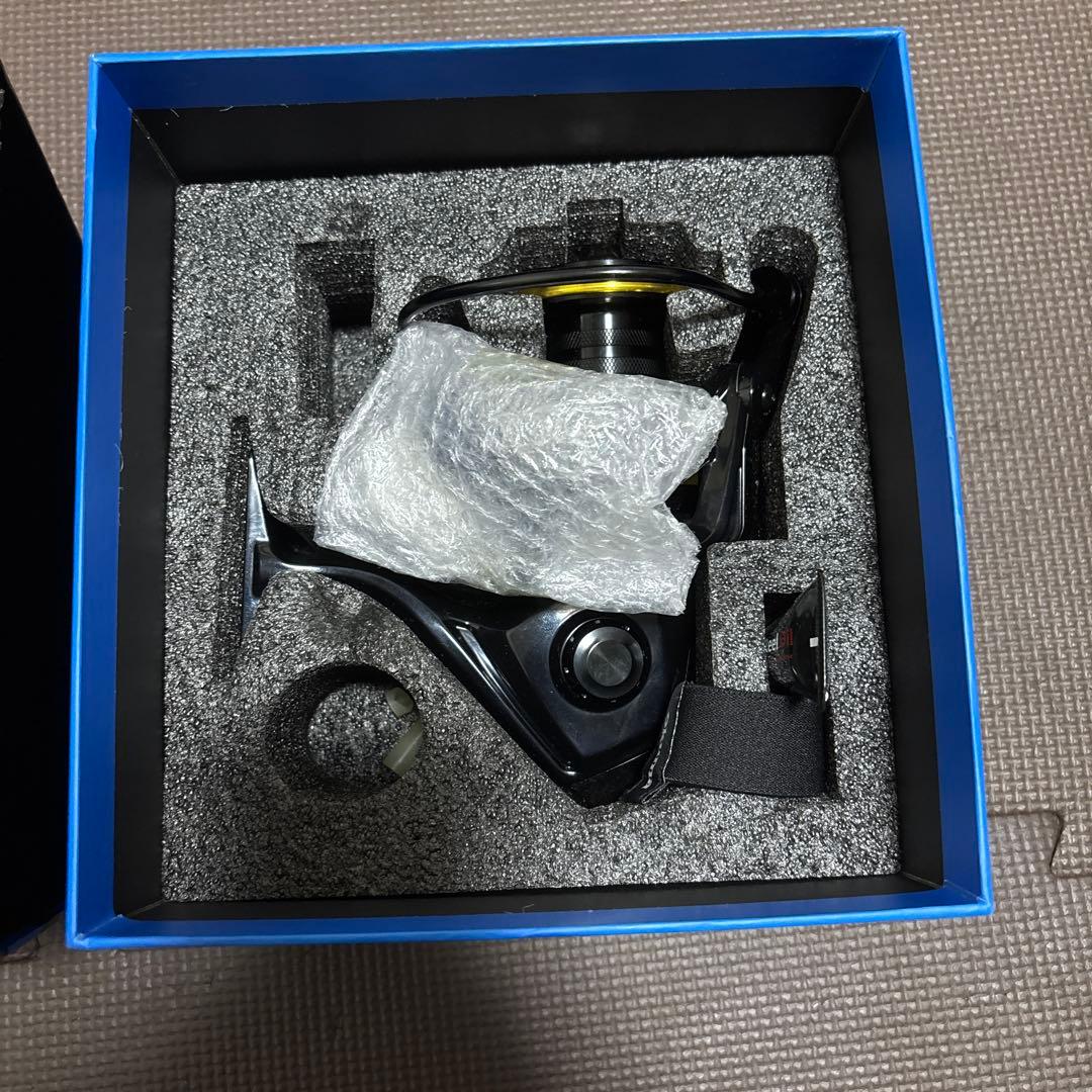 リール okuma TESORO TSR8000HA