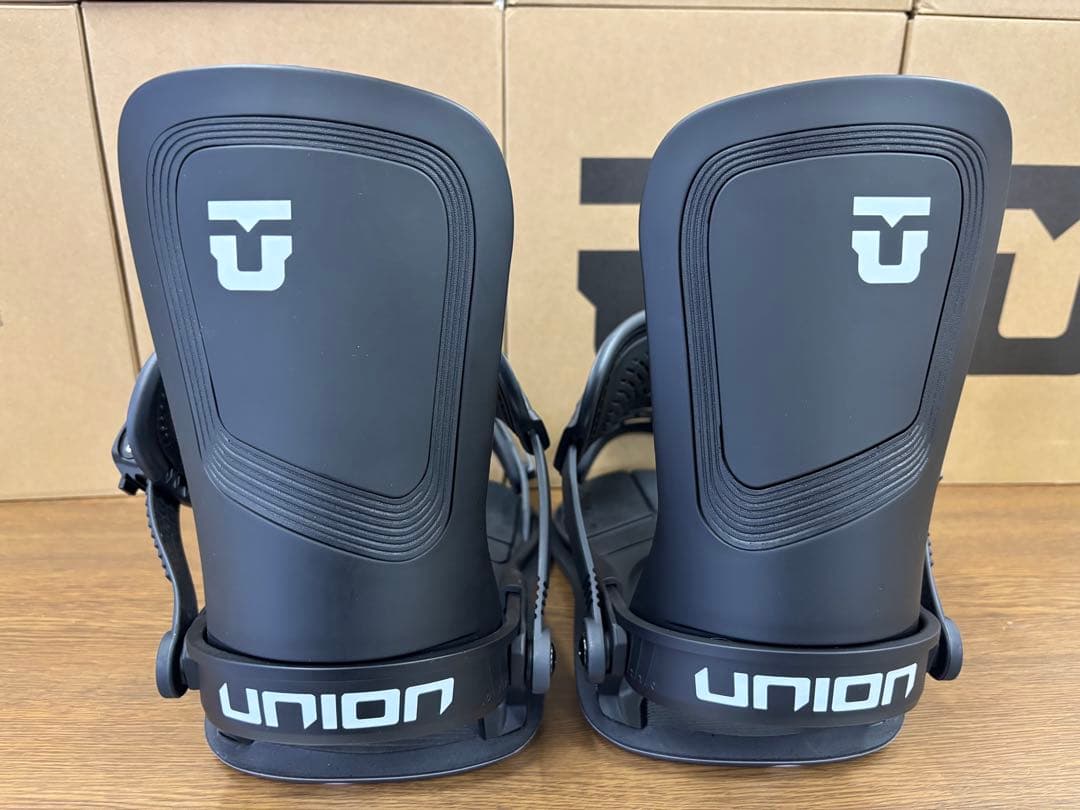 UNION ULTRA ブラック Mサイズ　新品未使用