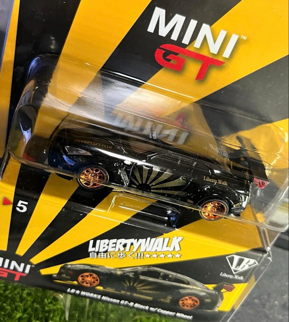 miniGT 1/64 GTR No.5 LBブラック　カッパーホイール 未開封