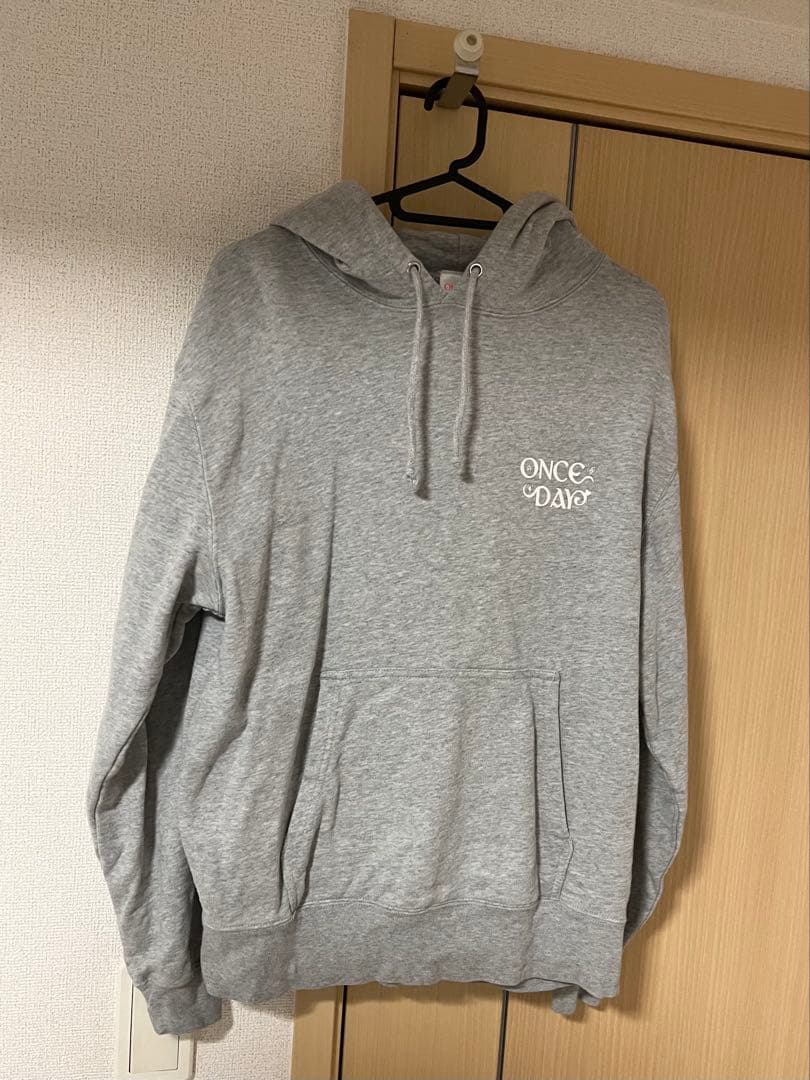 onceday 2022 パーカー Mサイズ お値下げしました