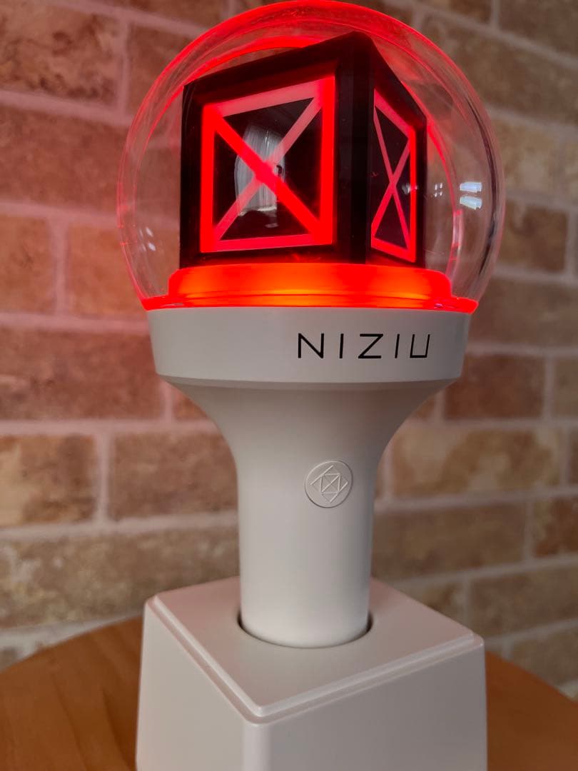 NIZIU ペンライト ボール型 LEDライト