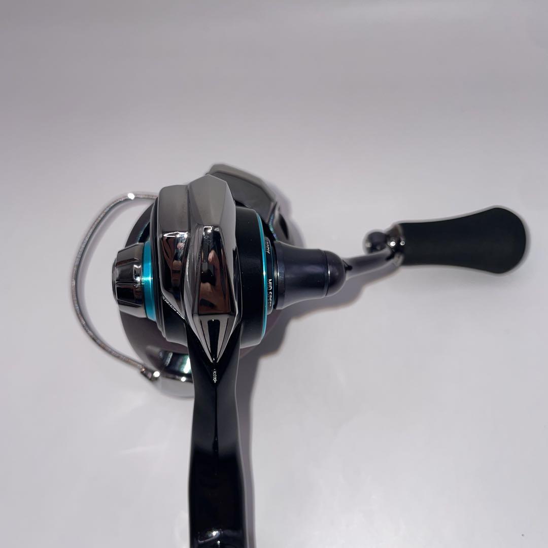 【未使用】DAIWA エメラルダス RX FC LT2500S スピニングリール