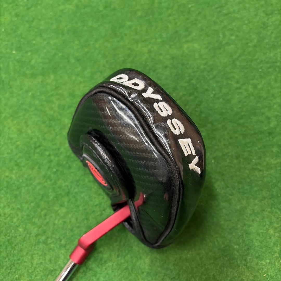 ODYSSEY oworks V-LINE FANG CH パター レッド