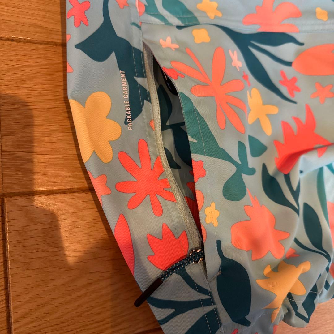 SALE★【新品】【未使用】NIKE ハーフジップ花柄ジャケット　ウィメンズXS