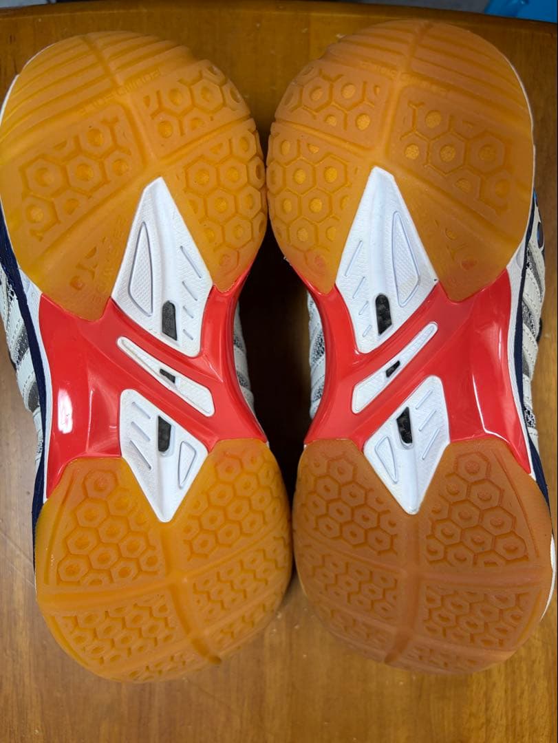 YONEX パワークッションコンフォートワイドD 23.5