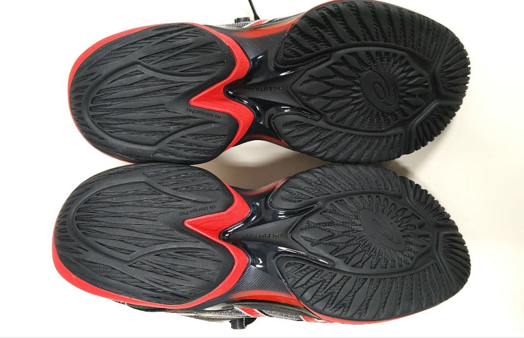 【新品】アシックス　SWIFTACE YUKI　Black/Red　24.0cm