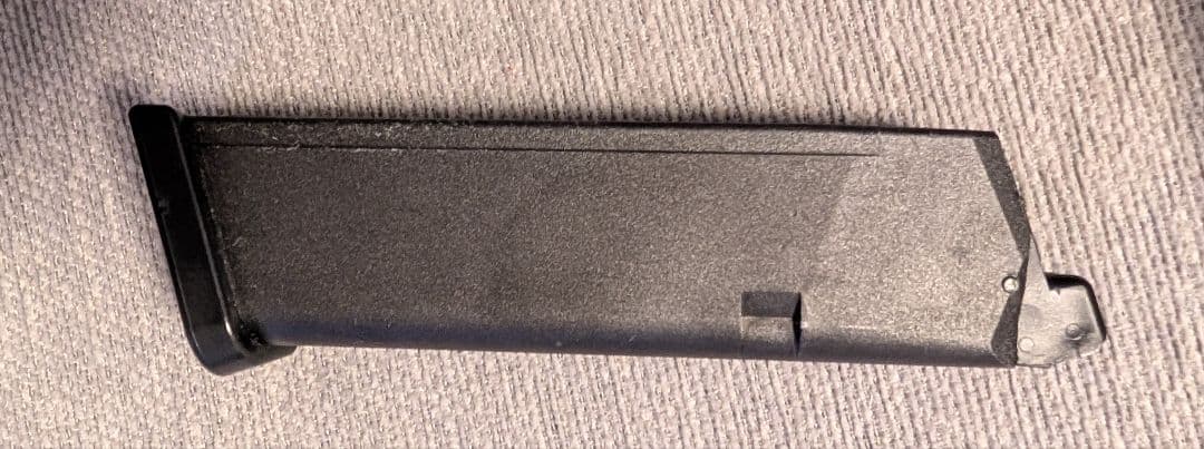 東京マルイ GLOCK 34 ジェネレーション3ガスブローバックガン（ほぼ新品）