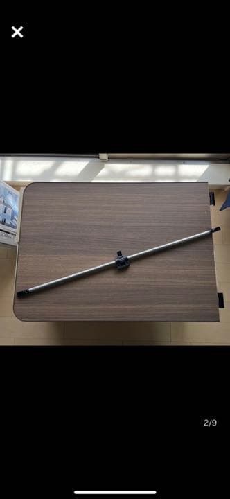 キャンピングカーテーブル。幅70センチ　奥行き50センチ　高さ45〜67センチ