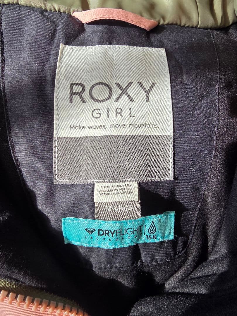 Roxy キッズスノーボードウエア 上下セット