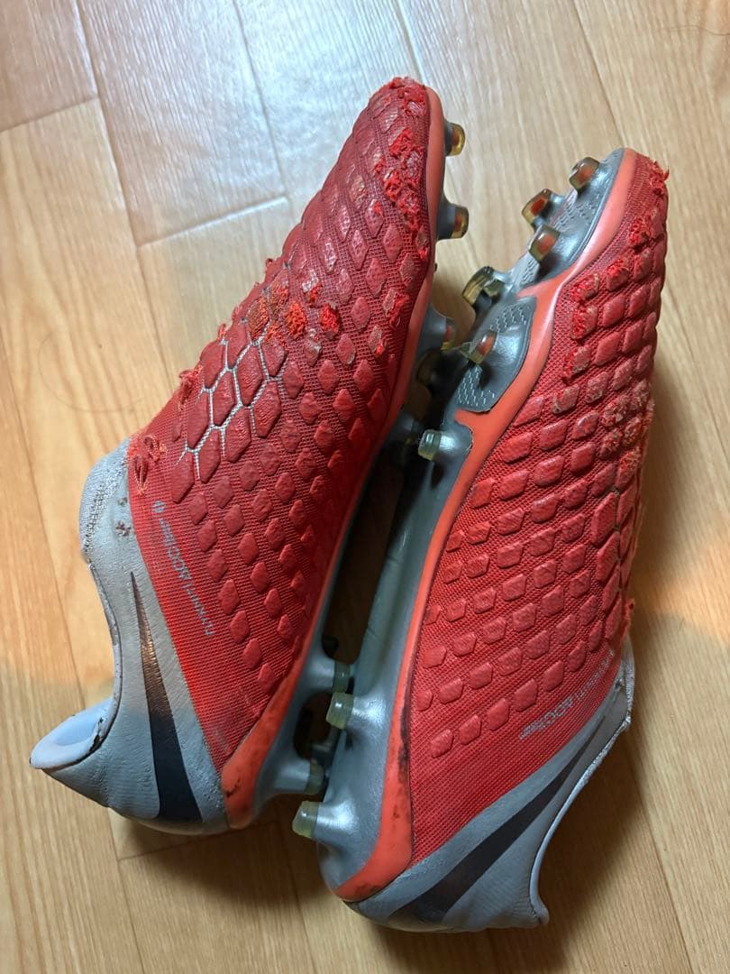 ハイパーヴェノム NIKE サッカースパイク