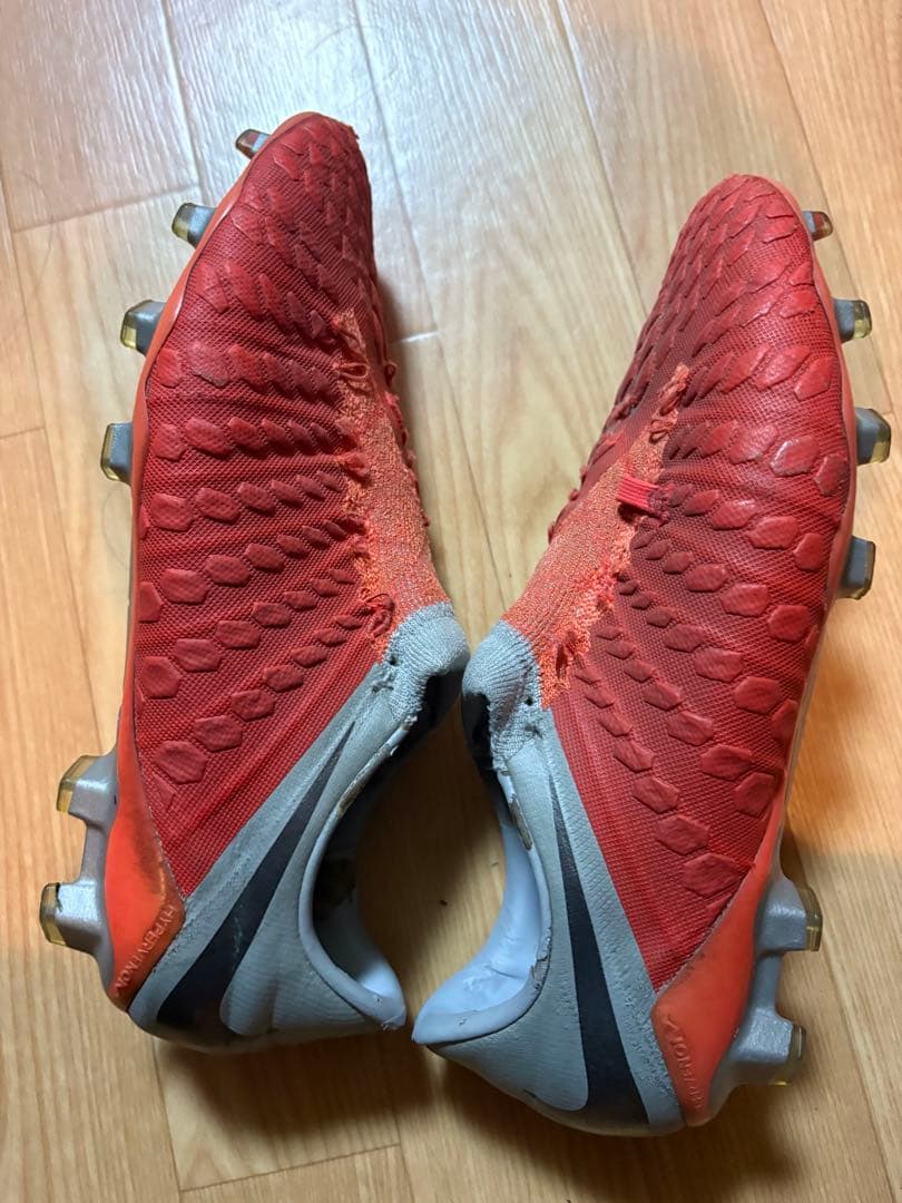 ハイパーヴェノム NIKE サッカースパイク