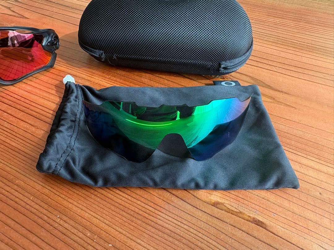 すな　Oakley サングラス ジョウブレイカー