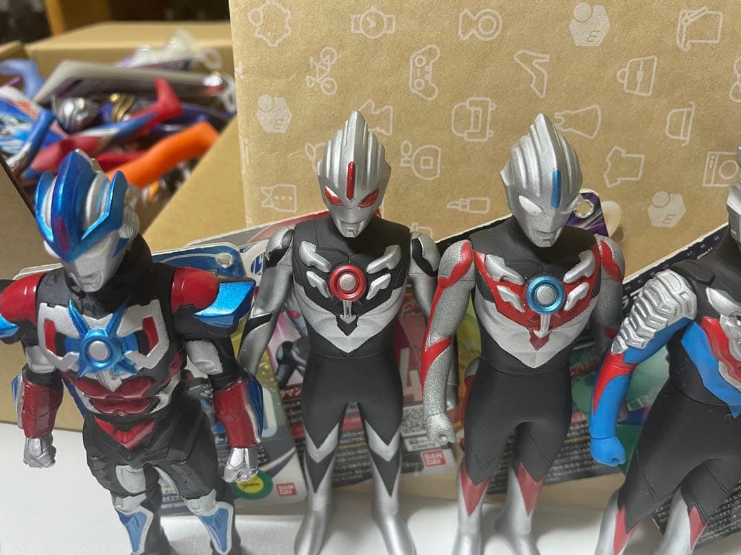 ウルトラヒーローシリーズ　ウルトラマンオーブ 放送当時タグ付き　ソフビ