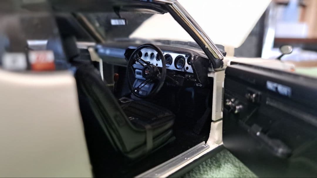 1/18 Nissan Skylineケンメリ 2000 GT-R KYOSHO