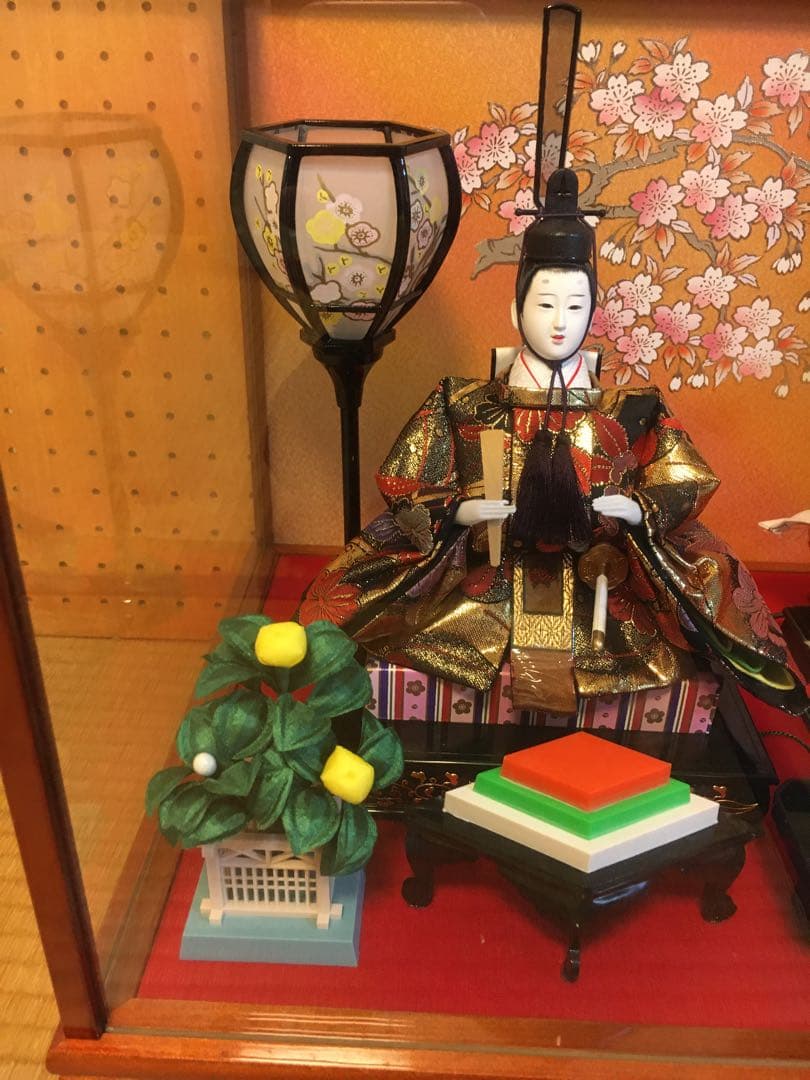 雛人形セット 桜背景 ガラスケース付き